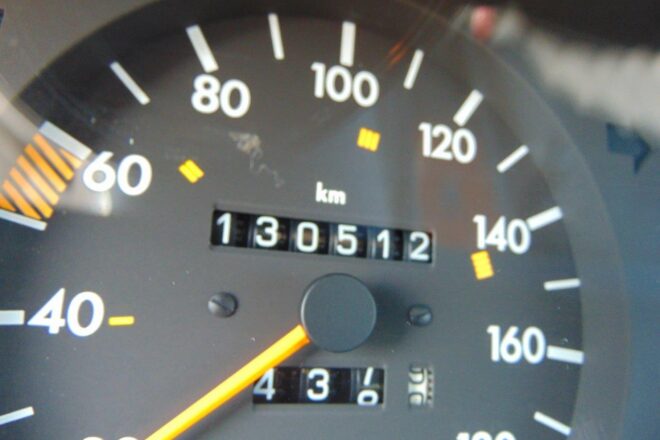 Mercedes 124 E 200 diesel vin 985