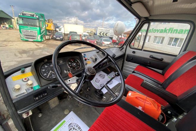 Steyr hasicské vozidlo/ hasicská cisterna 4×2 manuál VIN 194