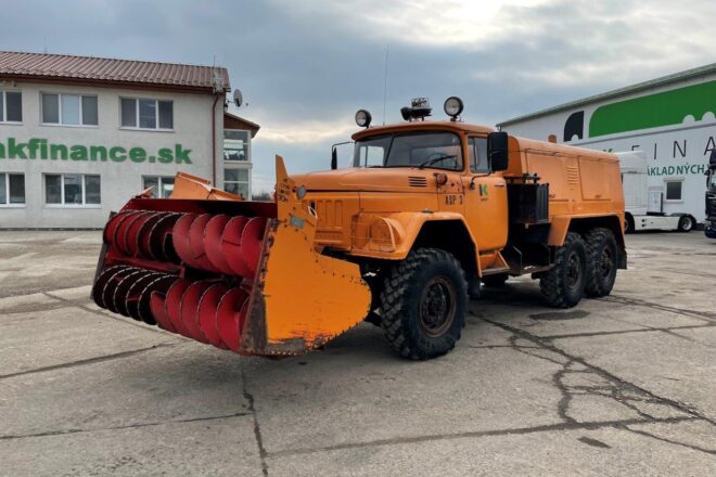 Iná  ZIL 131 6x6 snehová fréza VIN 144 - slovakfinance.sk