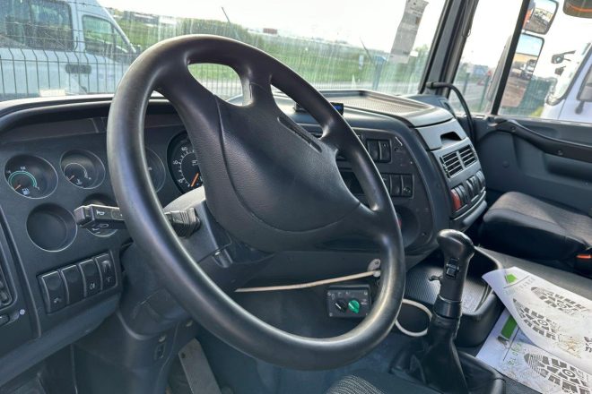 DAF XF95 430 EURO 2 manuál VIN 034