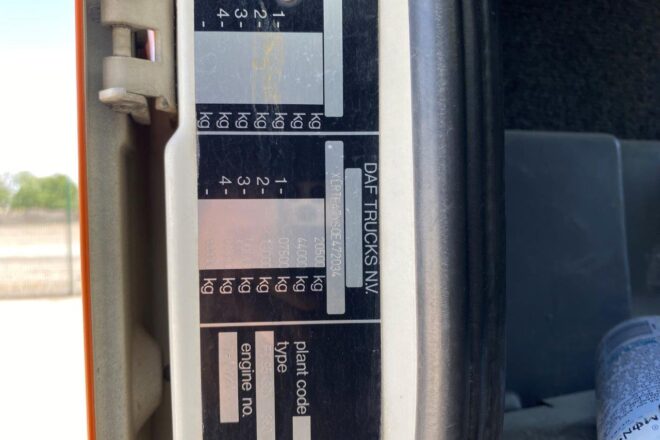 DAF XF95 430 EURO 2 manuál VIN 034