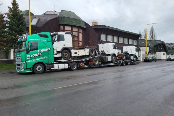 Volvo FH 13.500 LOWDECK originál km EURO 6, automat VIN 496 + 176