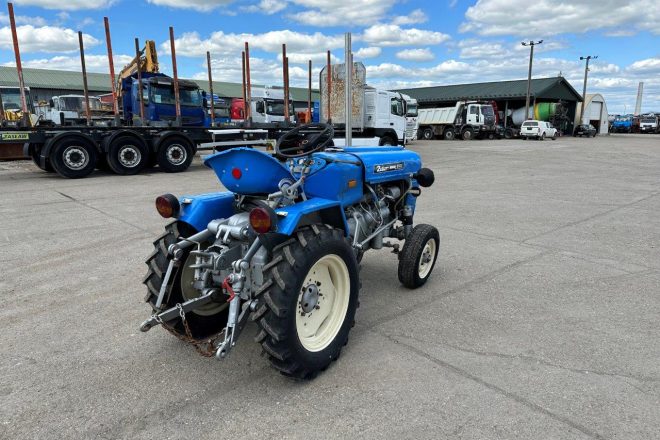 Použitý Zetor 2023 traktor 4×2 manuál – možnosť financovania ( leasing, úver ), na predaj — foto 3