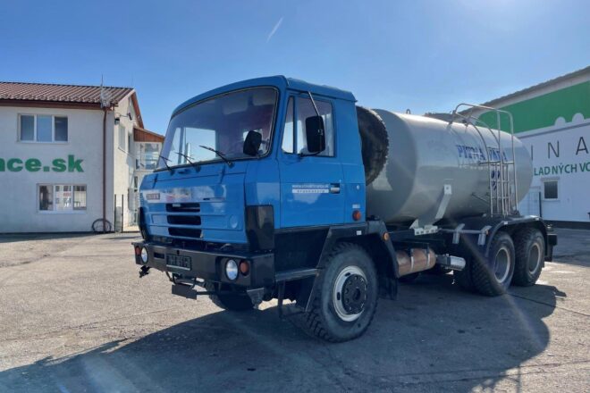 Tatra 815 6×6 cisterna na pitnú vodu 11m3 manuál VIN 858