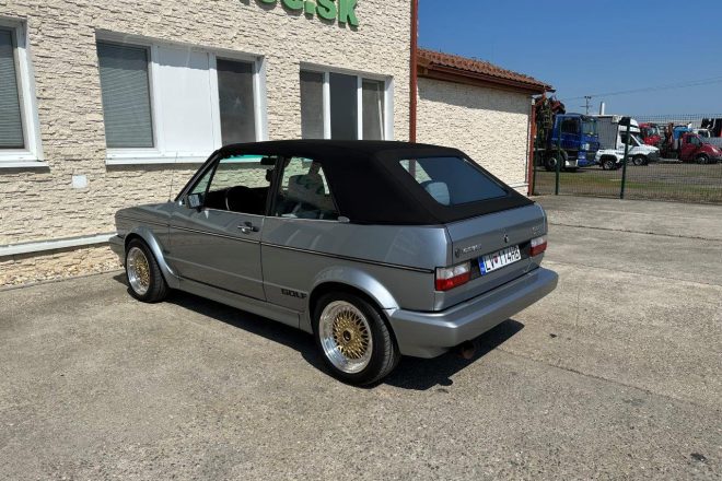 Volkswagen Golf Cabrio 1,8 GTI manuál VIN 888
