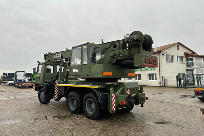 Tatra T815 žeriav AD 20 6X6 manuál VIN 855