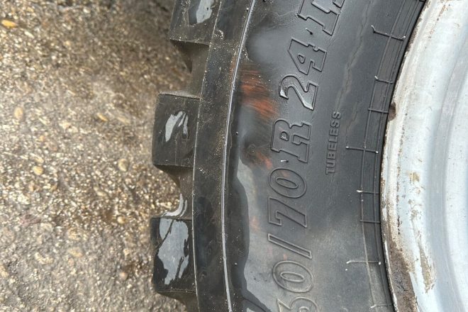 Manitou MLT 634 teleskopický celný nakladac 4×4, VIN 210
