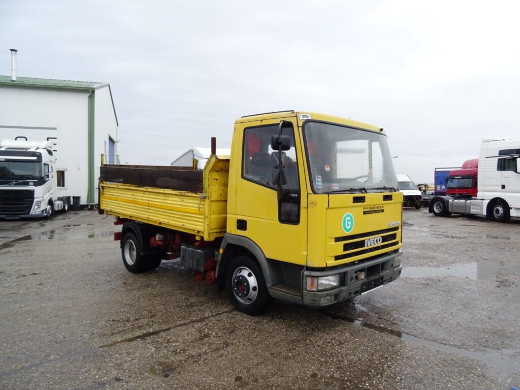 Iveco EUROCARGO 75E14 Trojstranný vyklápac VIN 209