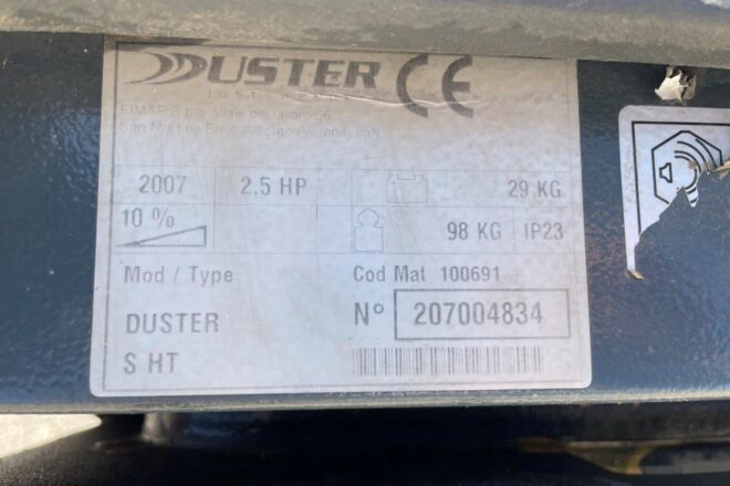 Iná DUSTER zametací stroj so zberným košom VIN 834