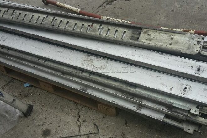 Použitý Diely podlahy na náves doubledeck, na predaj — foto 3