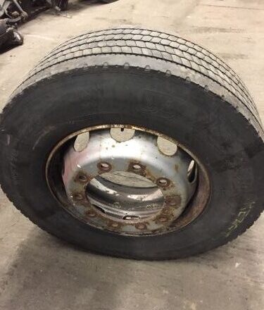 Michelin XDA 2+  s diskom  315/70  22