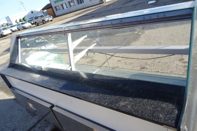 Použitý Chladiaci pult ORION, šírka 198cm, výška 130cm, hlbka 93cm, vnútorná hlbka vitríny 66cm, cena: 700€ nie je možný odpocet DPH, na predaj — foto 5