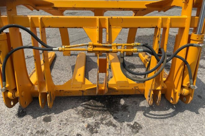 Použitý Hydraulické kliešte na drevo, S 1,5m ( Vidle s pridržovačom ), na predaj — foto 2