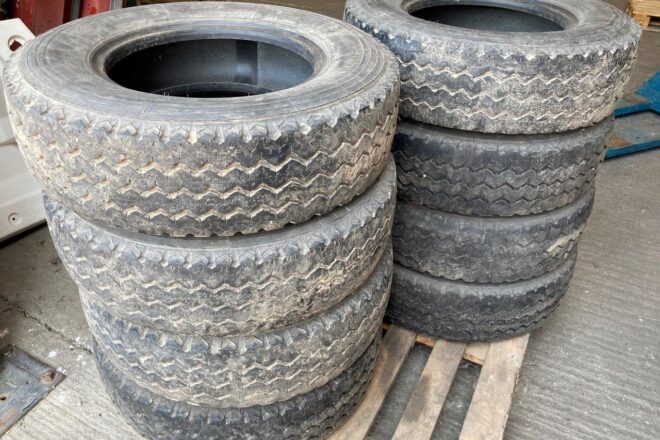 Michelin X 225/75 R16 XCA. 8ks dezén 5mm
