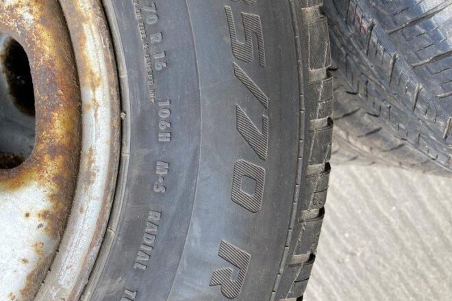 Použitý General Grabber GT 235/70 R16 106H na disku Nissan Navara 4ks dezén 3mm, na predaj — foto 2