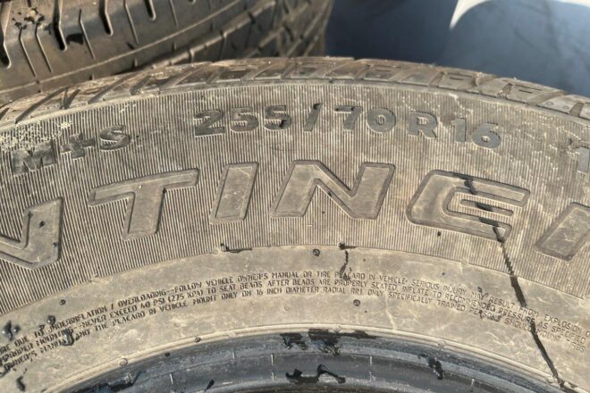 Použitý Continental Cross Contact LX 255/70 R16 111T, 8 ks, dezén 50%, na predaj — foto 2