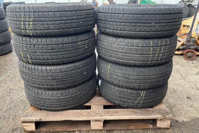 Hankook Winter RW 06 215/70 R 15 C