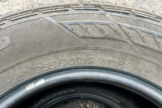 Použitý Hankook DynaPro HP 255/70 R 16 111 H, 2 ks, dezén 30%, CENA : 15 EUR/ kus, na predaj — foto 3