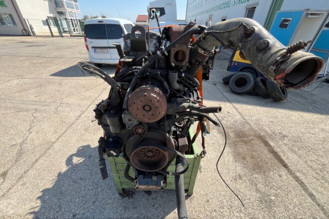 Motor Renault E TECH  B+J01
