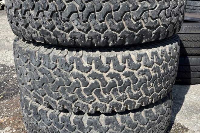 BF Goodrich All- Terrain T/A LT 235/70 R 16