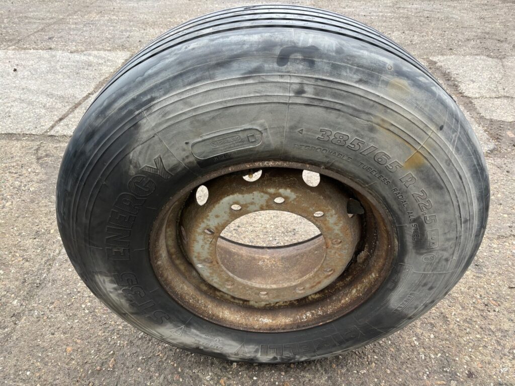 Pirelli ST35 Energy 385/65R22,5 PROTEKTOR na disku 1 ks