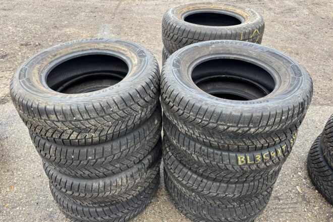 Good Year Ultra Grip Performance + 265/65 R 17