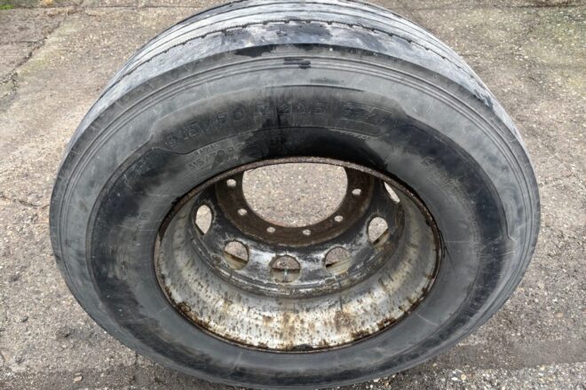Použitý Michelin Xline Energy 316/70 R22,5 na disku, 1 ks , dezén 10% B17, na predaj — foto 2