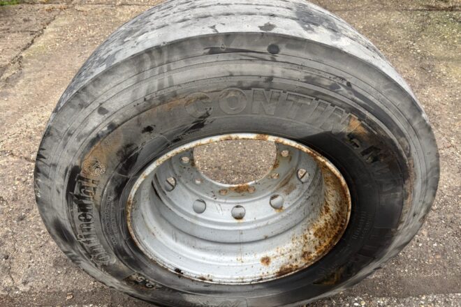 Continental HTR2  385/65 R 22
