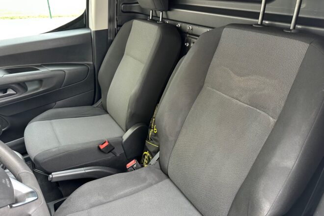 Opel Combo 1,2 PureTech Enjoy VIN 306