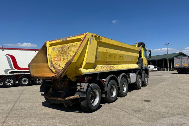 MERCEDES BENZ AROCS 4448 8x6 po pripojení nadstavby vs mont 10x6, jednostranný vyklápač 22 m3 VIN 828 + 006