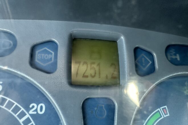 NEW HOLLAND T7550 4×4 VIN 842