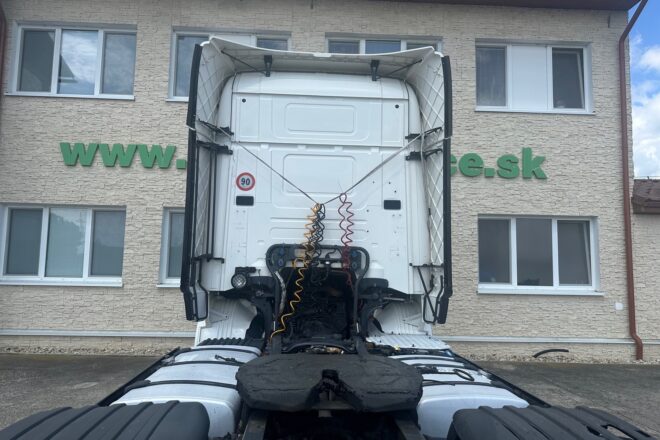 SCANIA  R450 štandard, Euro 6, manuál, retardér VIN 814
