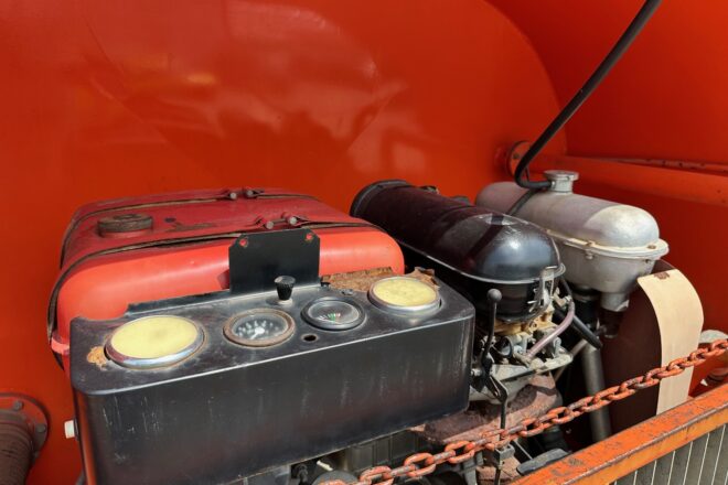 RENAULT MIDLINER M210.14 4X4 hákový naťahovač kontajnerov – CISTERNA KROPIČKA VIN 943