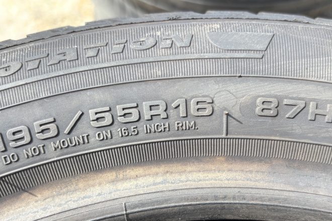 Fulda Kristal Control HP 2 195/55 R 16 87H, 2 ks, dezén 60%, F8, CENA : 20 eur / ks