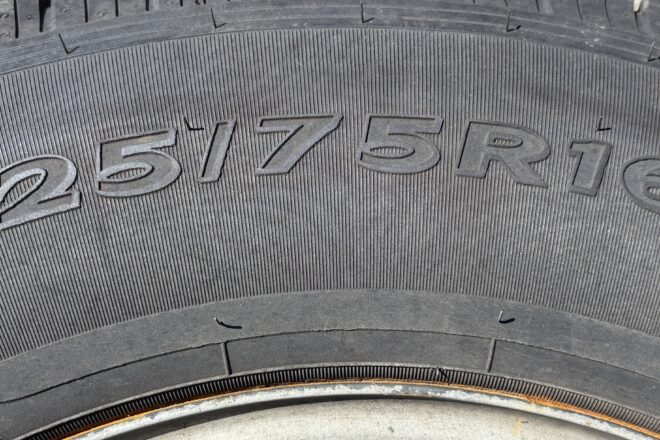 Použitý Sava Trenta 2 225/75 R 16 C, 4 ks, na diskoch 6Jx16 H2, dezen 40% F10, na predaj — foto 4