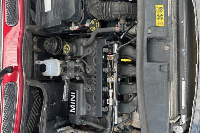 MINI COOPER RC31 1,6 VIN 838