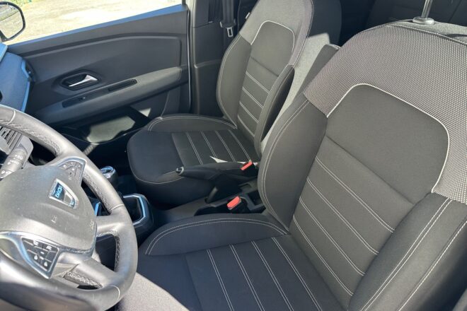 DACIA JOGGER 1,0 TCe 110 Comfort VIN 038