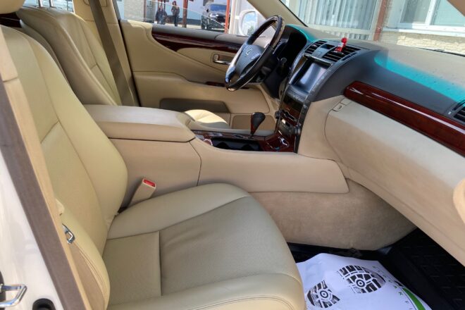 LEXUS LS460 2009 VIN 917