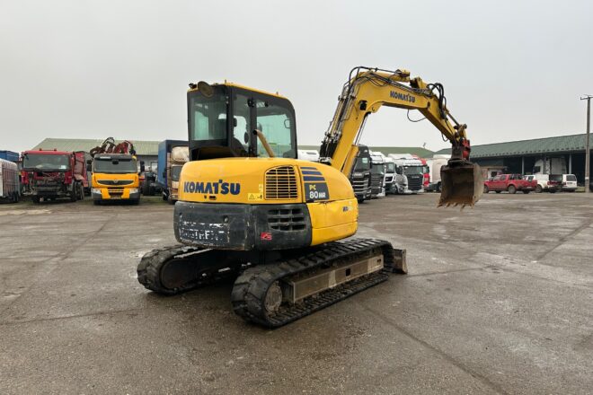 Komatsu PC 80 MR-3 excavator vin 112