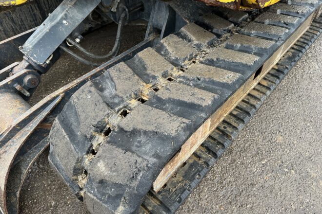 Komatsu PC 80 MR-3 excavator vin 112