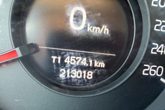 VOLVO V60 1,6 diesel VIN 563