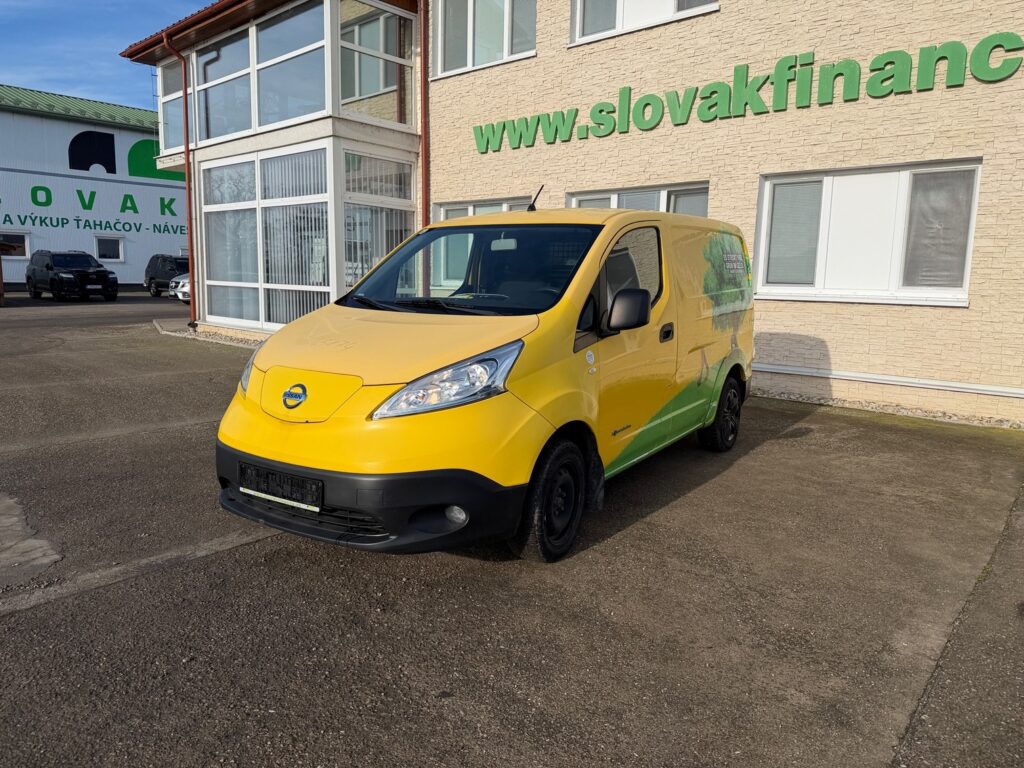 NISSAN e-NV200 automat 24kWh elektro VIN 526