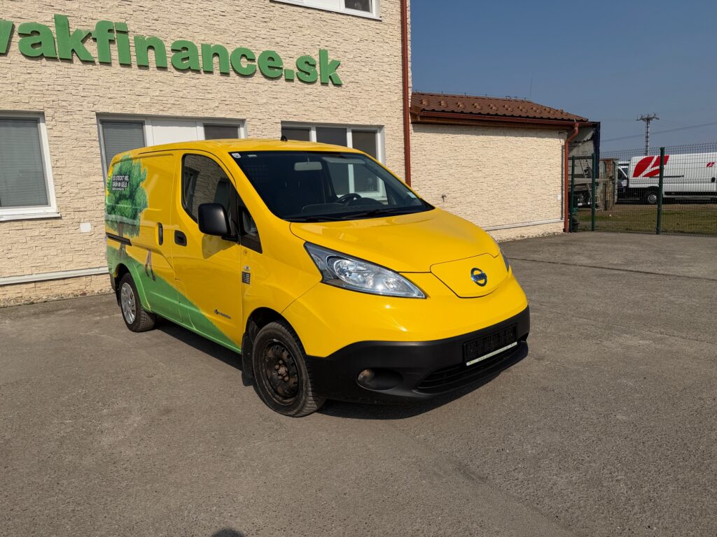 NISSAN e-NV200 24kWh electric drive VIN 729