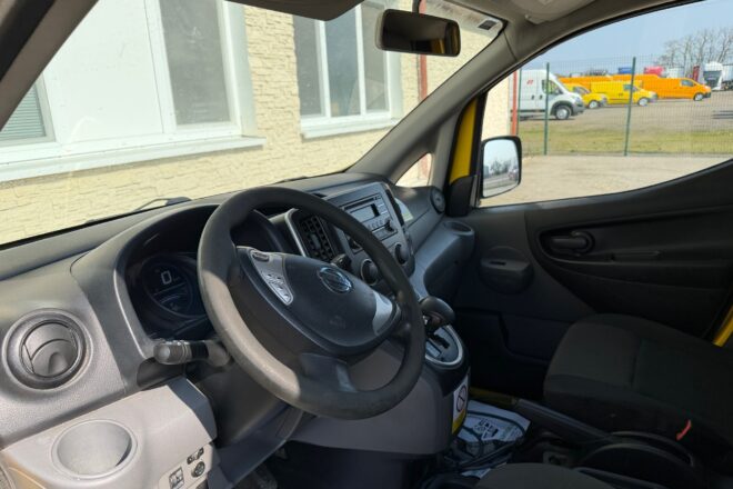 NISSAN e-NV200 24kWh  electric drive VIN 729