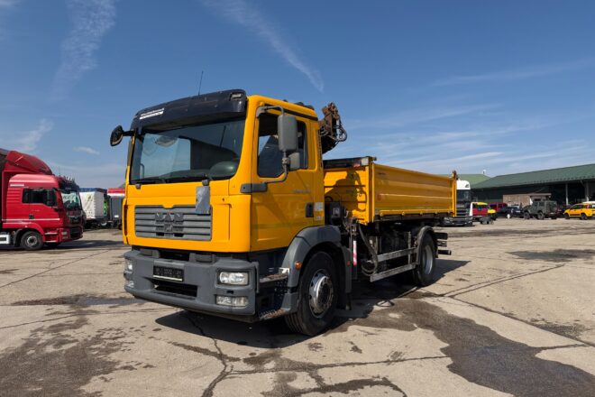 MAN TGM 4x2 threesided kipper 8m3 E4 VIN 746