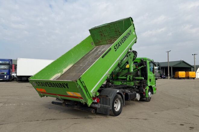 MAN TGL 12.220 threesided kipper with crane E5 530