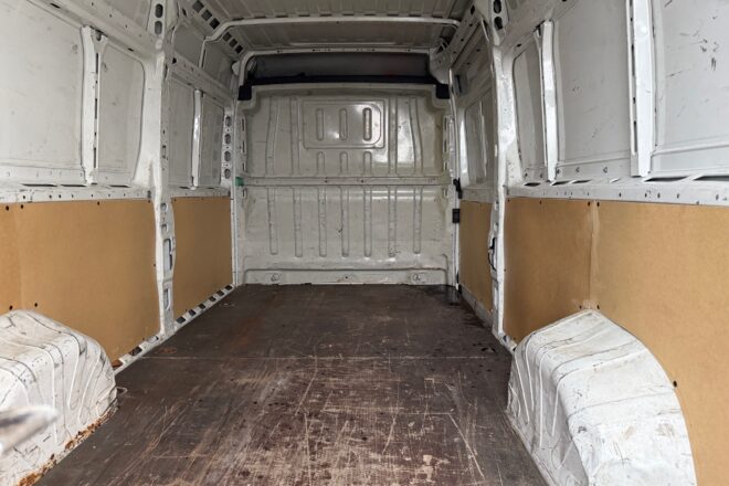CITROEN JUMPER 2,2 diesel L4H2 3 seats manual VIN 956