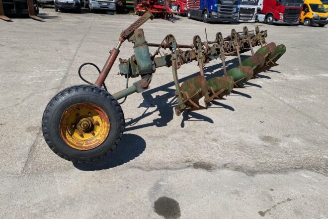 PH1-243 Pluh šesťradličný podmietací VIN 198