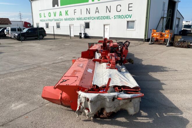 Zadný Motýl KUHN FC 883 VIN 159 + Čelná Kosa Kuhn FC 313 F VIN 304