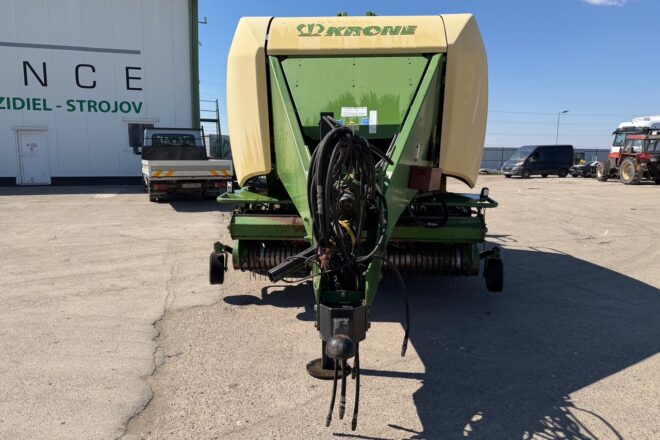 KRONE BIG PACK 1290 lis na hranaté balíky VIN 001